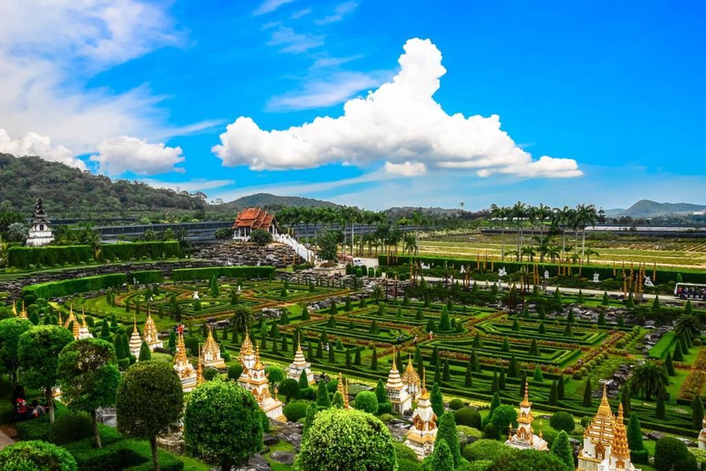 Отель Eastiny & Nong Prue